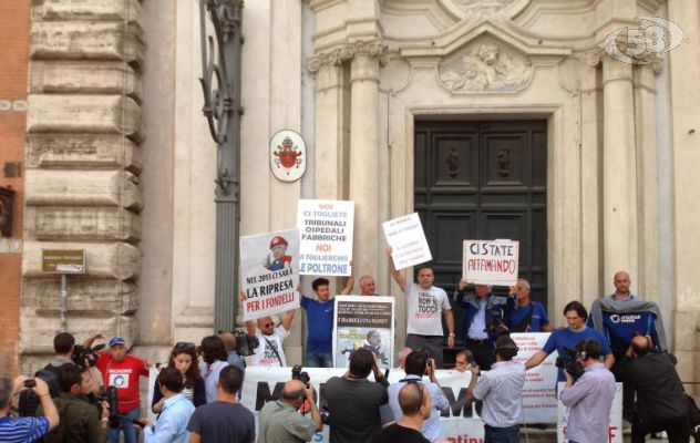 Irisbus, a Roma Resistenza Operaia attende Marchionne 