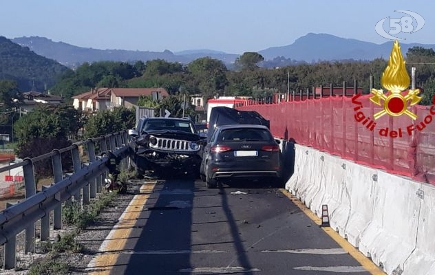 Incidente sull'Ofantina, due vetture coinvolte
