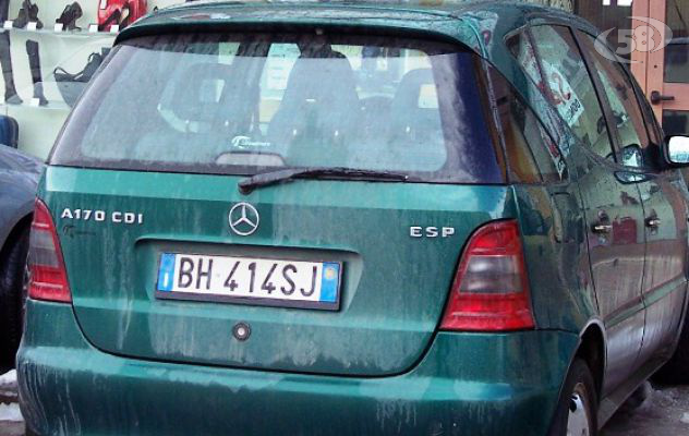 Furti, trovata a Maddaloni la mercedes rubata ad Ariano. Si batte la pista casertana