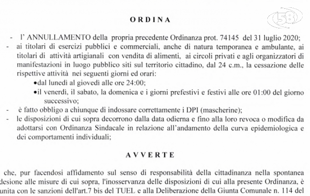 Contagio in aumento, stretta sulla movida. Firmata l'ordinanza 