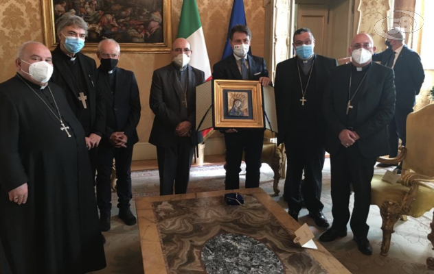 Aree interne, i Vescovi dell'Irpinia e del Sannio da Conte