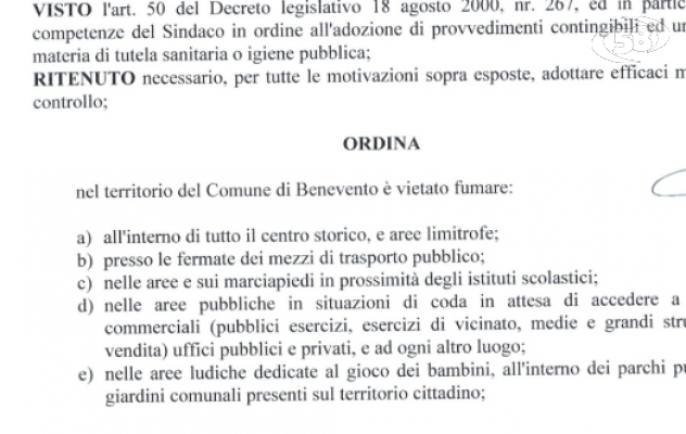 Vietato fumare in città, Mastella firma l'ordinanza anti contagio. Ecco i dettagli