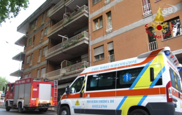 Avellino, i Caschi Rossi soccorrono 70enne vittima di un malore