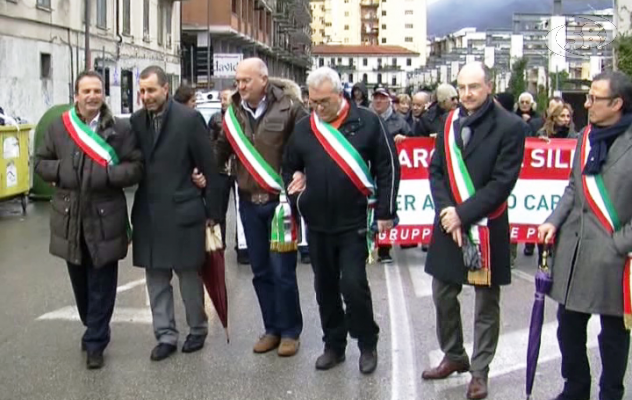 La marcia silenziosa per Avellino capoluogo: solo 7 sindaci in piazza