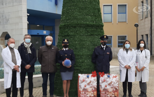 La Polizia vicina a chi soffre. Visita in Ospedale al Reparto di Pediatria