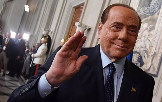 Quirinale, avanzata covid ferma manifestazione pro Berlusconi promossa dall'irpino Sacco
