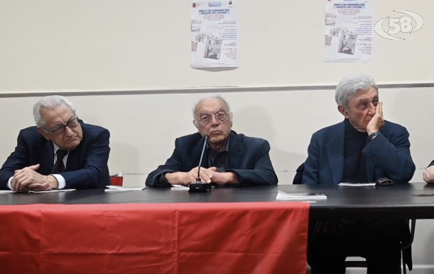 L'Irpinia degli anni '70 rivive nel racconto di Cogliano. Confronto con Bassolino e Gargani/VIDEO