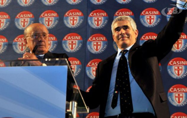 Casini lancia Giuseppe ed elogia Ciriaco. Stoccate per chi ha lasciato. Passaggio di testimone tra zio e nipote/Video