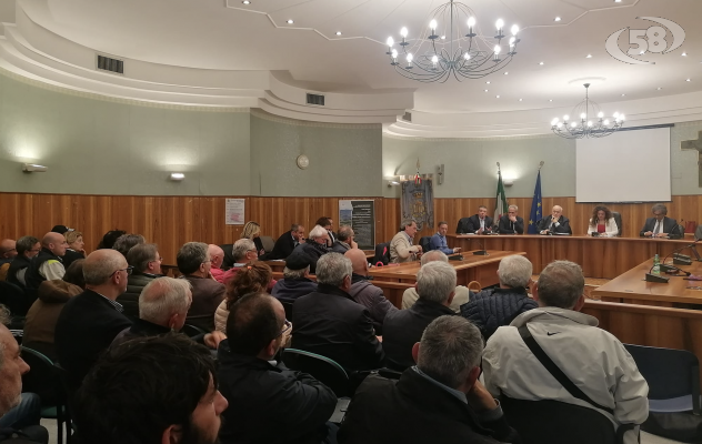 Assemblea pubblica a Grotta: mobilitazione per la vertenza Ufita