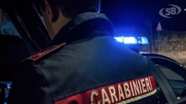 Tenta di violentare la ex moglie arrampicandosi dal balcone: arrestato dai Carabinieri