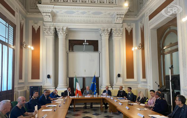 Contrastare gli incidenti stradale, attivata la task force: vertice in Prefettura