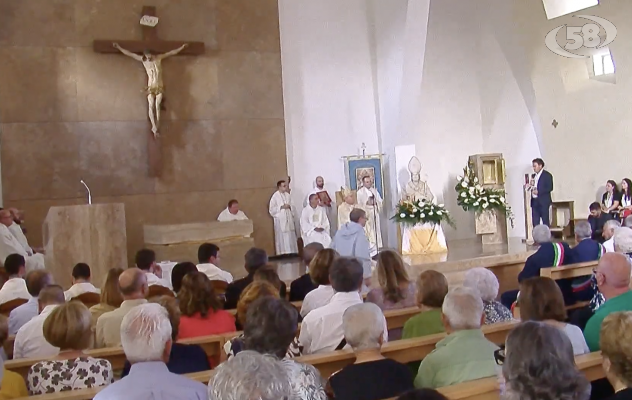 A Pila ai Piani la consacrazione della chiesa parrocchiale