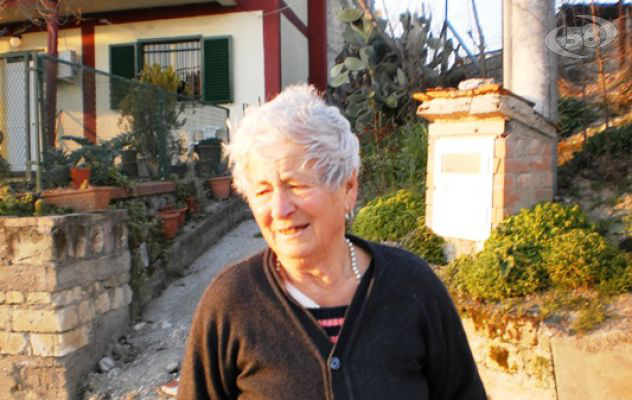 Ariano, torna l'emergenza frane: anziana costretta a lasciare la sua casa/Video