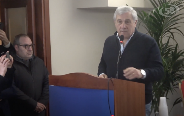 Forza Italia incorona D'Agostino. Tajani: "Obiettivo 20%"