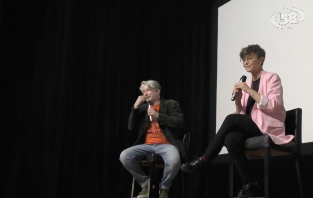 Bullismo e cyberbullismo, a Mirabella "Il ragazzo dai pantaloni rosa"