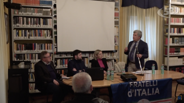 "Dalle Foibe all'esodo", ad Ariano il libro del senatore Menia