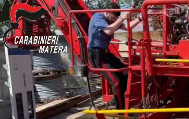 Mezzi agricoli rubati per un valore di oltre un milione di euro, perquisite 22 aziende/VIDEO
