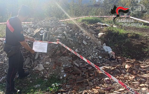 Carabinieri sequestrano dieci metri cubi di rifiuti speciali non pericolosi