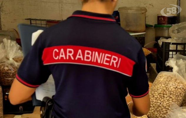 Carabinieri sequestrano due quintali di prodotti alimentari non idonei