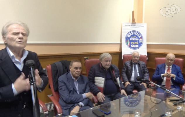 Mastella lancia la sua lista: "Fico democristiano, vinciamo"
