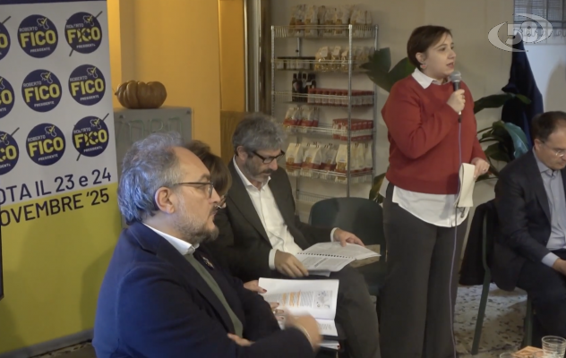 Fico alla stazione di Avellino: "Rompere l'isolamento dell'Irpinia"