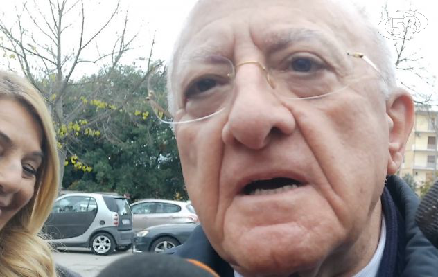 De Luca su Mastella: “Cosa è successo?... Niente”. Poi lancia legnate. Aree interne? “Ecco i fatti non le chiacchiere”