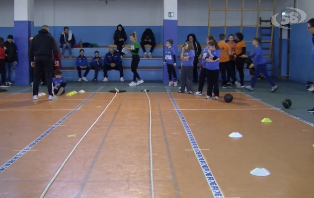 “Christmas Games” all'Istituto De Gruttola di Ariano