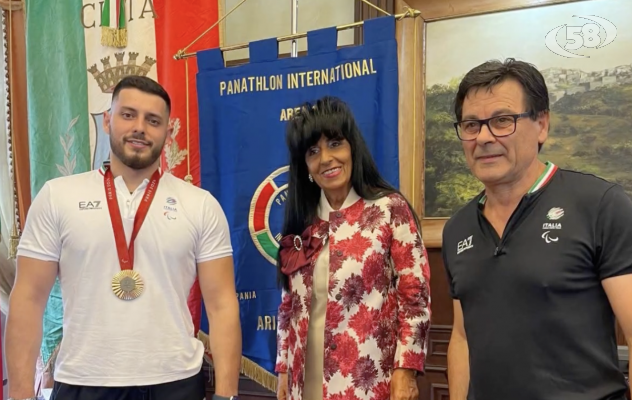 Donato Telesca tedoforo nella sua terra natale 