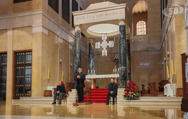 Mons. Felice Accrocca saluta l’Arcidiocesi di Benevento per Assisi: “Questa è la mia terra e non deve morire”/VIDEO