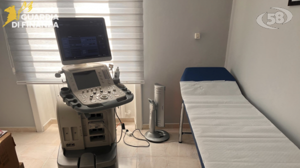 Scoperto studio medico “fantasma”: scatta la denuncia