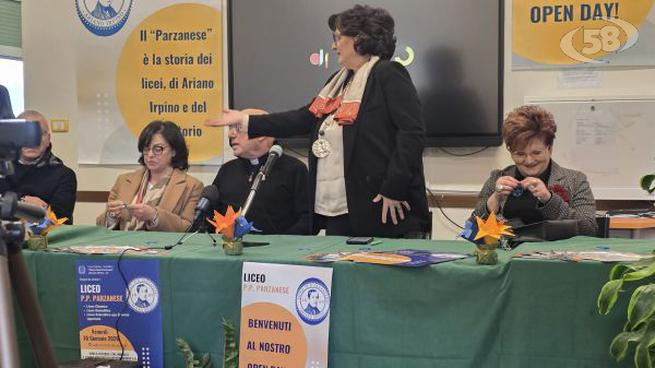 Docenti del Ruggero: "Inopportuna la presenza degli amministratori Vallone e Cervinaro all’Open Day Parzanese"