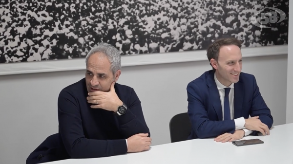 Congresso Pd, De Luca avvia il percorso verso l'unità