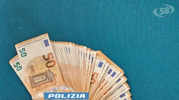 Si finge maresciallo dei Carabinieri, entra in casa e si fa consegnare soldi e banconote: 33enne arrestato. Beccato con il bottino in tasca