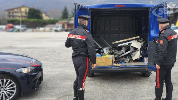 Sorpresi a rubare in un immobile, Carabinieri arrestano 2 persone