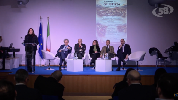 Referendum, Woodcock: "Riforma non risolve i problemi della giustizia"