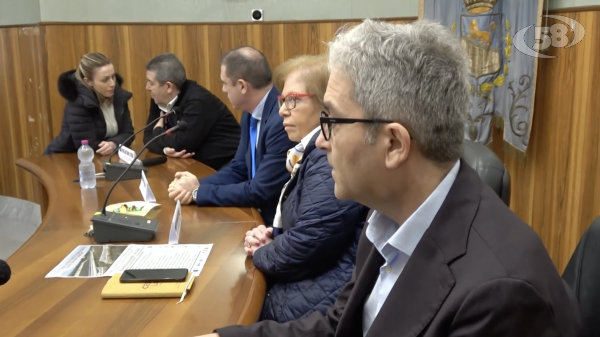 Lioni-Grotta, lavori infiniti: la mobilitazione di sindaci e sindacati