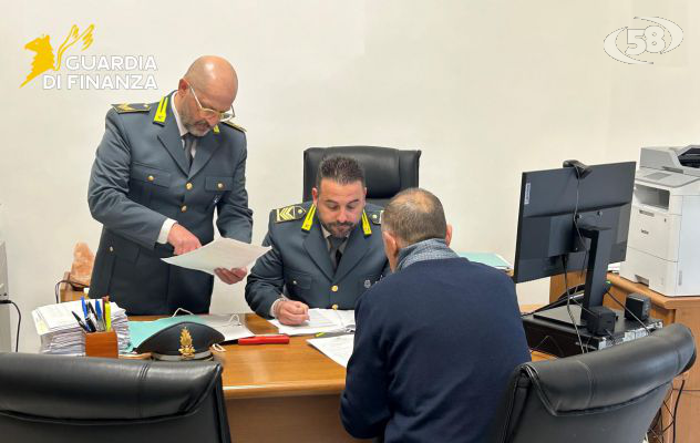 Lavoro nero, ispezioni della Finanza: scovati 4 dipendenti senza contratto. Maxi sanzioni