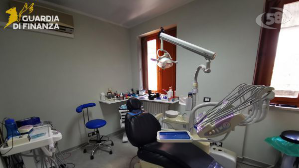 Studio dentistico abusivo scoperto dalle Fiamme Gialle di Avellino