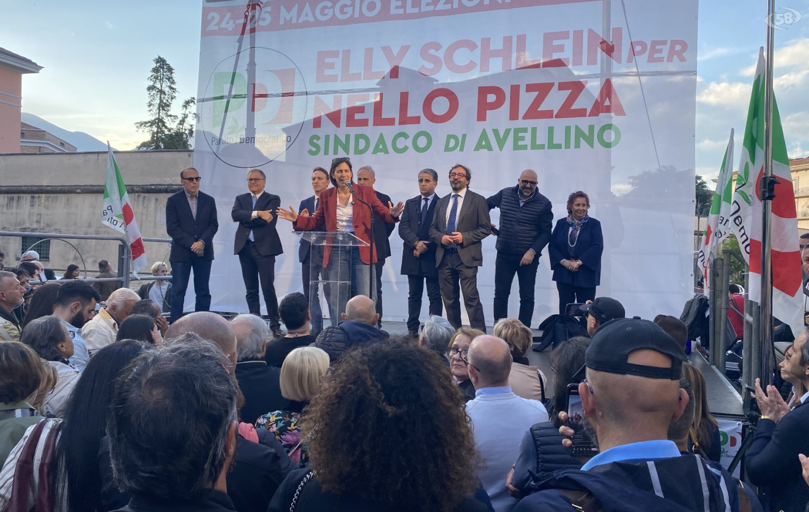 Schlein ad Avellino tira la volata a Nello Pizza sindaco