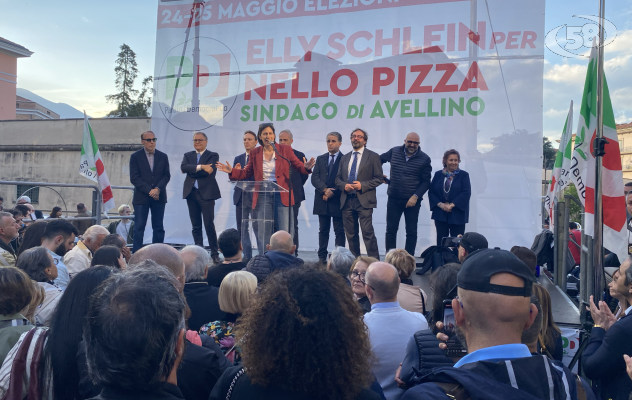 Schlein ad Avellino tira la volata a Nello Pizza sindaco
