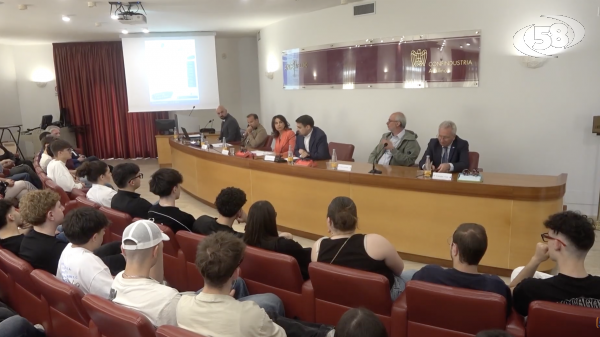 Confindustria incontra i giovani: studenti premiati per progetti innovativi