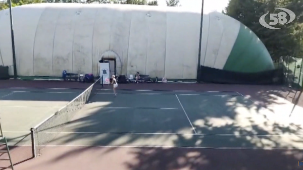 Tennis, la squadra femminile di Ariano Irpino approda ai quarti di finale