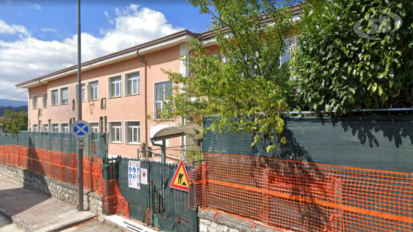 Pratola Serra, Scuola “V. Basile”: Pubblicato il finanziamento regionale che consegnerà l’edificio alla comunità