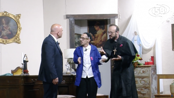 Teatro e solidarietà a Grotta con "I Principi della Risata"