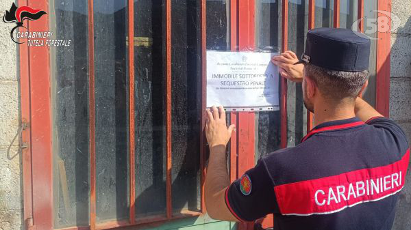 Inquinamento fiume Sarno, denunciato dai Carabinieri un artigiano
