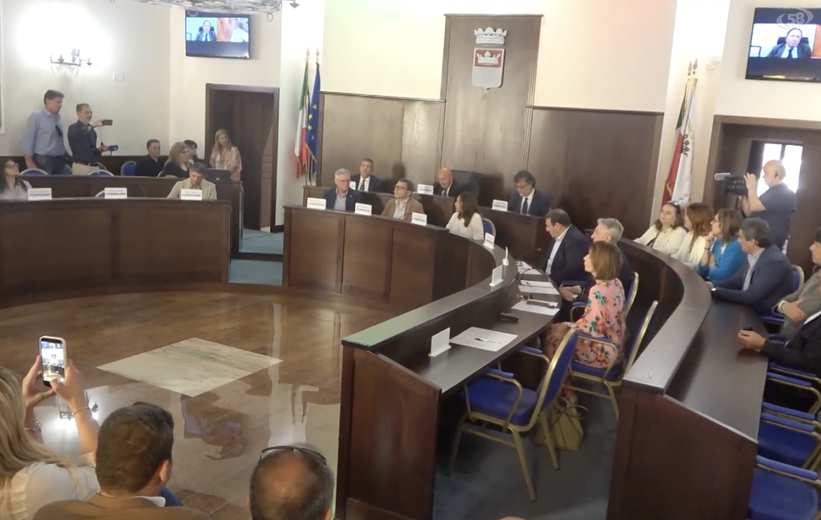 Sponsorizzazione Avellino calcio, Picone contro il vice Spera