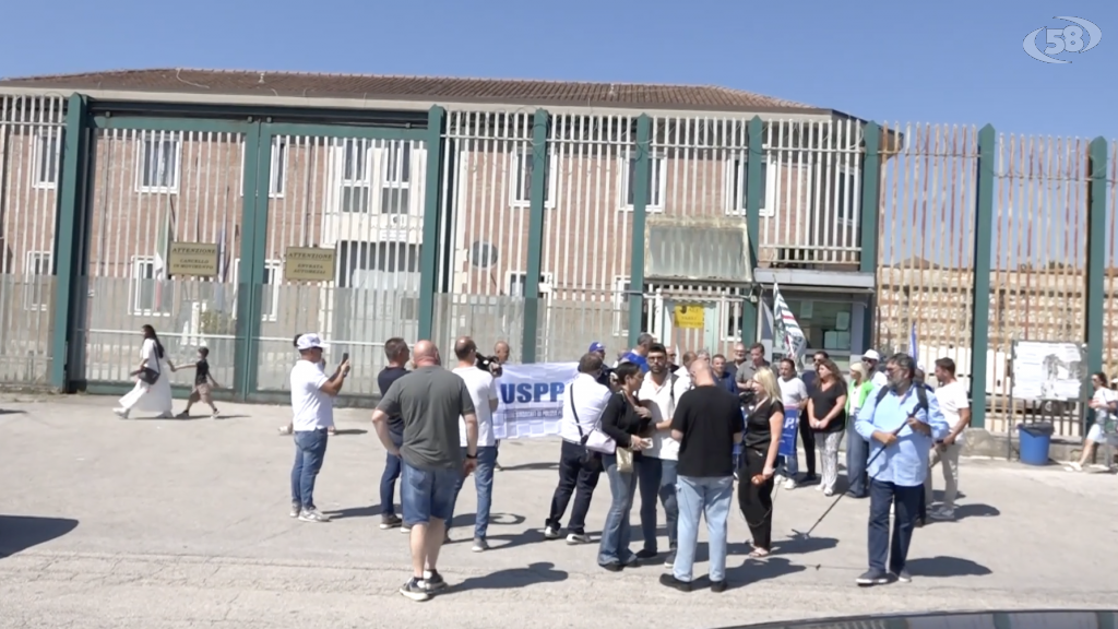 Carcere di Avellino, i sindacati chiedono la sostituzione del direttore