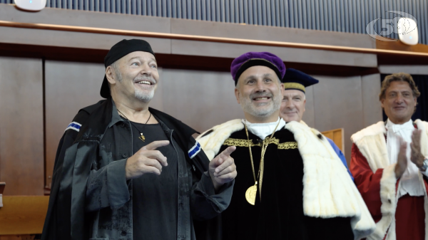 Vasco Rossi Dottore all'Università di Salerno