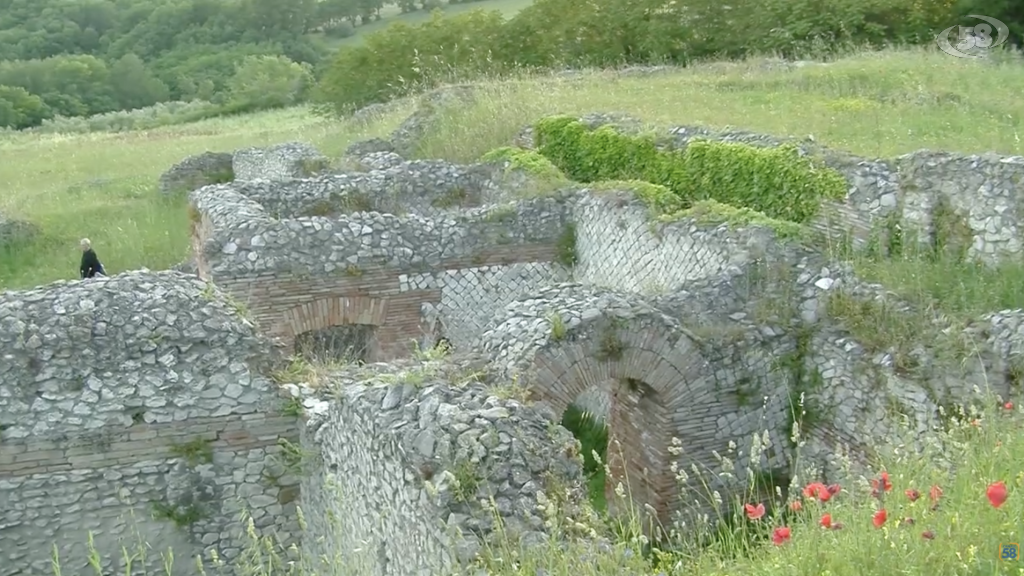Turismo lento, borghi e ricerca: la Via Appia si riscopre 