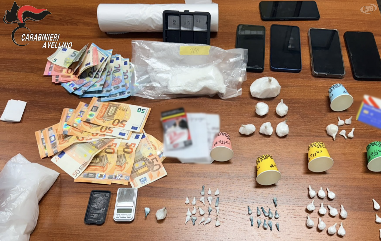 Carabinieri arrestano due persone e sequestrano cocaina e crack